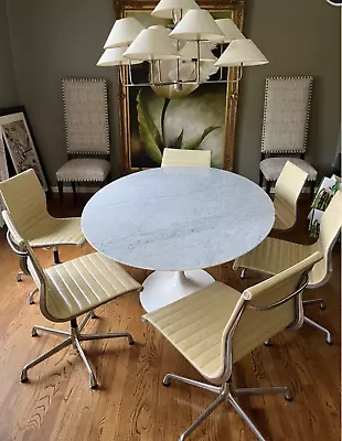 Buy Authentic MCM Set Of 6 Herman Miller Eames Aluminum Office/Meeting Armless Chair • 5,500$