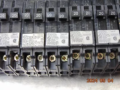 Buy 1 Siemens 20 Amp Universal NC Type QT 120/240V Circuit Tandem Breaker Q2020 New • 11.75$