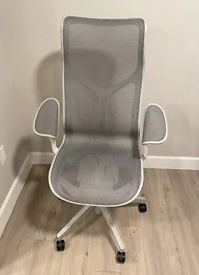 Buy Herman Miller Cosm High Back Studio White/Mineral (Local Pickup Only) • 800$
