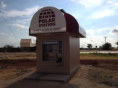 Buy Ice & Water Vending Machine • 64,050$
