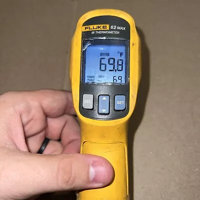 Buy Fluke 62 Max Infrared Thermometer, 30-500 Degree C, Water/dust Resistance - Worn • 38$