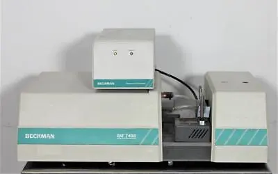 Buy BECKMAN DU 7400 Series Spectrophotometer • 1,300$