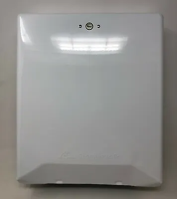 Buy Georgia-Pacific 56601  White Metal C-Fold/Multi-Fold Paper Towel Dispenser • 27.20$