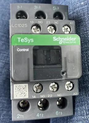 Buy Schneider Electric Tesys D Contractor. LC1D25f7 • 100$