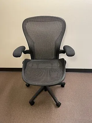 Buy Herman Miller Aeron Office Chair - Black • 850$