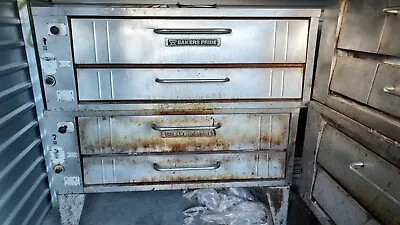 Buy Two Bakers Pride Commercial Pizza Ovens Y600 Double Stack.  And A Bari Double. • 1,650$