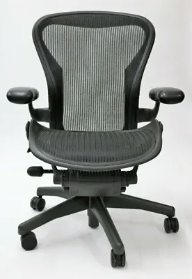 Buy Herman Miller AERON Classic Black Mesh Office Desk Chair Size B • 489$