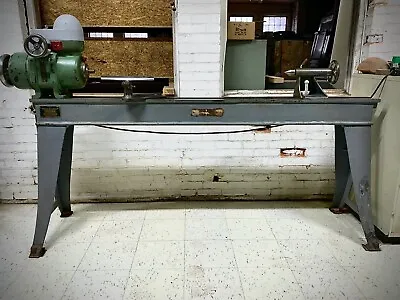 Buy Oliver Model 51B Long Bed Wood Lathe  • 1,250$