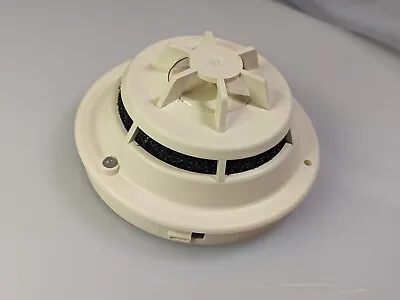 Buy Siemens HFP-11 Smoke Detector Head Fire Alarm Multi-Sensor 500-095112 • 57$