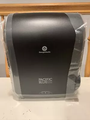 Buy Pacific Blue Ultra Paper Towel Dispenser, Manual, Black (GPC59589) • 40$