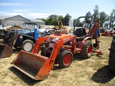 Buy Kubota B3200 Tractor With LA504 Front Loader & BH76 Backhoe - Non-Running - 1,33 • 8,200$