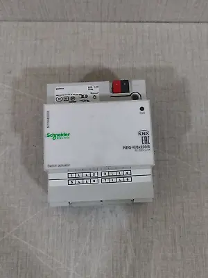Buy Schneider Electric MTN646808 KNX REG-K/8x230/6 Switch Actuator • 150$