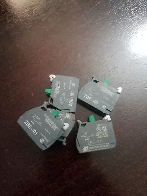 Buy Lot Of 5 (five) Schneider Electric ZBE-101 Contact Block ZBE101. • 30.50$