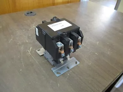 Buy Siemens Lighting & Heating Contactor LEN00E003240A 100A 208/240V Coil Used • 150$