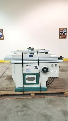 Buy Grizzly 14” Sliding Table Saw - Sample Machine • 4,750$