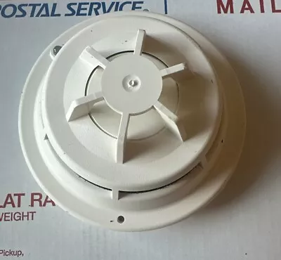 Buy SIEMENS FP-11 SMOKE FIRE HEAD DETECTOR  Smoke Detector 5qty • 100$