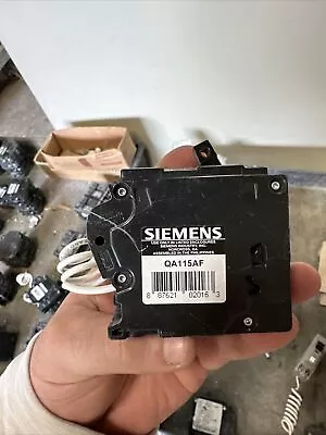 Buy Siemens Q115AF 15A, 120V, 1-Pole Circuit Breaker • 18$