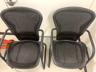 Buy Lot Of Two Herman Miller Aeron Side Chairs / Size B • 220$