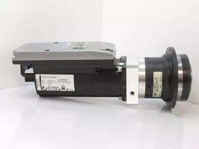 Buy ILM0701P11A0000 Schneider Electric Servo Motor Integrated Drive 6000 RPM, 1.1 Nm • 2,600$