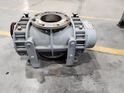 Buy Tuthill Vacuum Blower 4612-46L2 Low Hour 2016 VACMASTERS • 2,500$