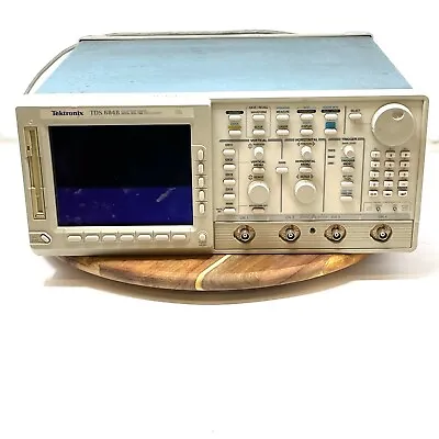 Buy Tektronix TDS 684B Color Four Channel 1GHz Digital Real Time Oscilloscope 5GS/s • 599.95$