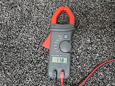 Buy Fluke 30 Clamp Meter Multimeter - No Leads - Tested • 38$