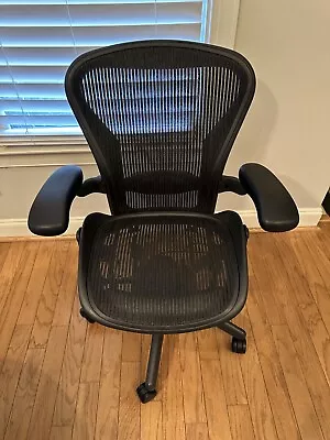 Buy Herman Miller Aeron Office Chair - Black • 499.11$
