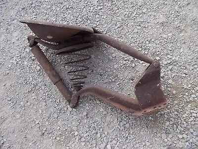 Buy Farmall H M SH SM MTA Tractor ORIGINAL IH Easy Rider Middle Seat Assembly W/ Pan • 239.85$