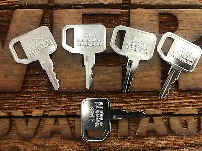 Buy 5 Keys For John Deere Skid Steer,fits Many Models, PN KV13427,T209428,comp Loadr • 10.50$