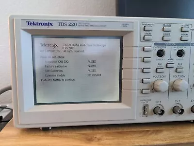 Buy Tektronix TDS 220 100MHz Digital Oscilloscope TDS220 • 81$