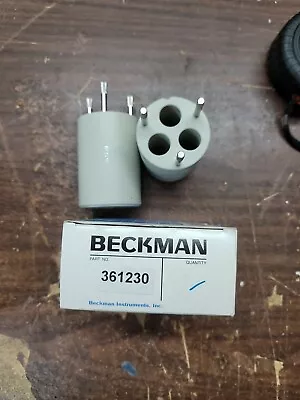 Buy Beckman  Instruments Box With2 Pcs  361230  L378 • 85$