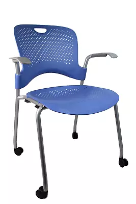 Buy Herman Miller Caper Side Chair W/ Arms, Casters, Blue, Stackable, Nice Condition • 199$