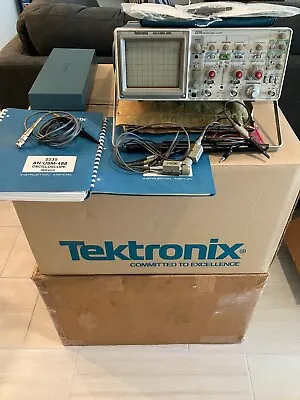 Buy Tektronix 2235 Analog 2 Channel 100 MHz Oscilloscope WOW • 500$