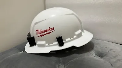 Buy Milwaukee 48-73-1030 Full Brim Hard Hat With BOLT Accessories Type 1 Class E • 16.14$