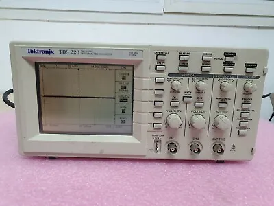 Buy Tektronix TDS220 Two Channel Digital Real-Time Oscilloscope 100MHz 1GS/s • 250$
