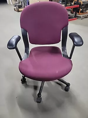 Buy Herman Miller Equa Conference Chair/ Task Chair  • 125$