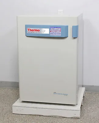 Buy Thermo Scientific 4110 Forma Series 3 Water Jacketed CO2 Incubator W/ 3 Shelves • 2,832.50$