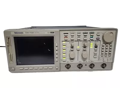 Buy Tektronix TDS754D 4-Channel Digital Phosphor Oscilloscope ~ Power On/NO Display • 249.90$