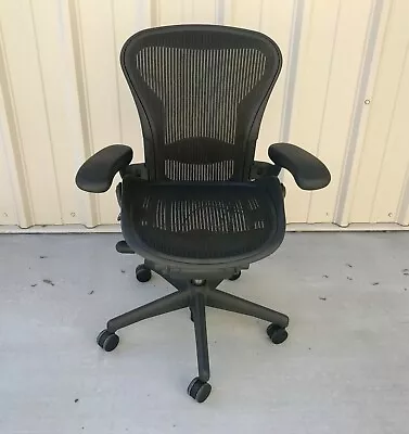 Buy Herman Miller Aeron Full Function Task Chair ~ Size A ~ Carbon ~ Local Pick-Up • 525$