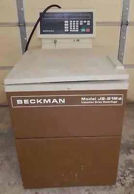Buy Beckman Centrifuge J2-21m/e  Centrifuge  (#4318) • 487.50$