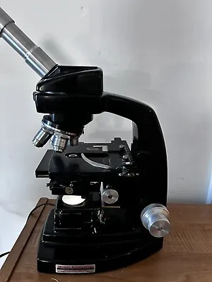 Buy Vintage Bausch & Lomb Lighted Microscope • 55$