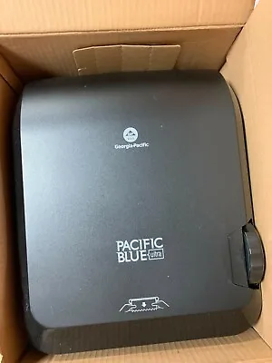 Buy Georgia-Pacific Pacific Blue Ultra Mechanical Paper Towel Dispenser - Black  • 20$