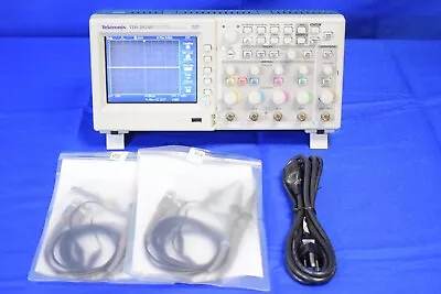 Buy Tektronix TDS2024B 4CH 2GS/s 200MHz Color DSO (Calibrated) • 995$