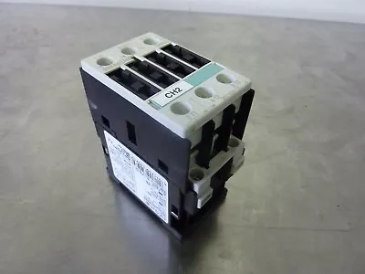 Buy Siemens 3RT1026-1A Overload Relay Contactor 35A Coil 110/120VAC 50/60Hz  (22714) • 19.99$