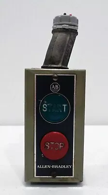 Buy Allen-Bradley Start Stop Push Button Switch Box 2-BUTTON CONTROL STATION • 29.99$