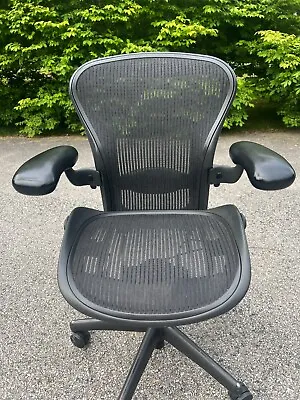Buy Herman Miller Aeron Gaming Office Desk Chair Fully Loaded Size A (Small) Rare • 450$
