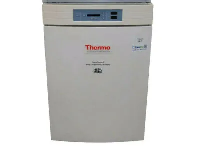 Buy Thermo Scientific Forma Series II 3110 184L 115V Water-Jacketed CO2 Incubator • 1,800$