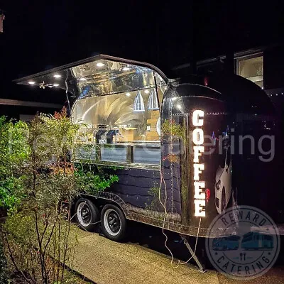 Buy New Airstream Mobile Food Truck Suitable For Burger Coffee Gin Prosecco & Pizza • 22,643.64$