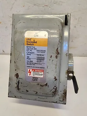 Buy Siemens I-T-E Enclosed Switch Cat. CFN311 Service Disconnect Box 30A 120/240V • 39.99$