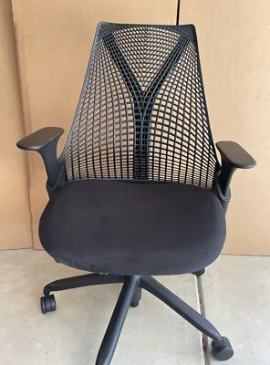 Buy Herman Miller Sayl Office Chair • 599$